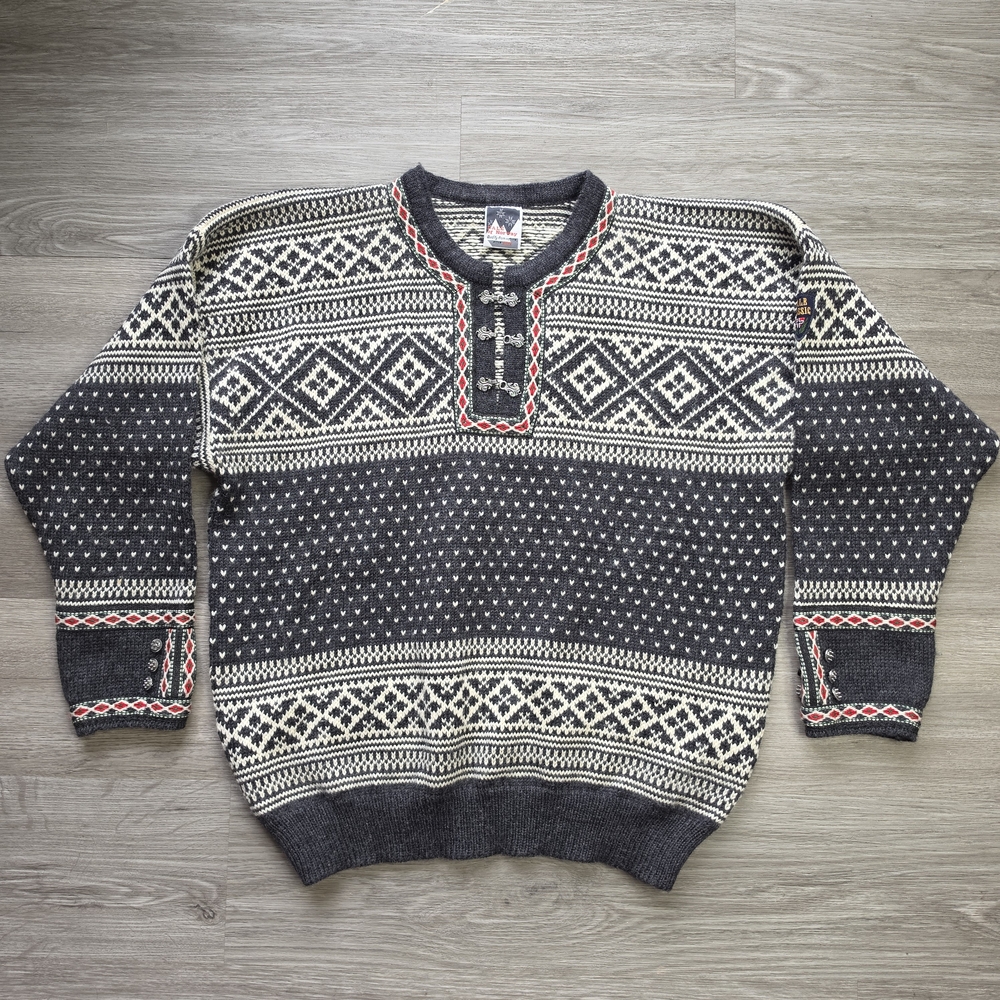 Authentic Norwegian Wool Sweater - Dale For Norway - Knit with Pewter Clasps